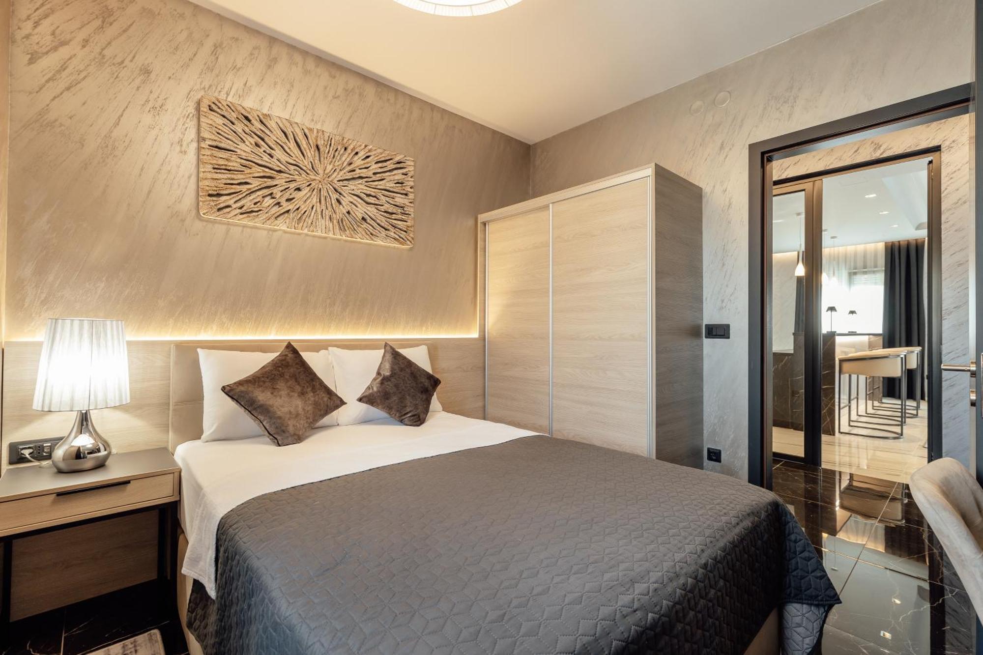 Garni Hotel Kruso Herceg Novi Cameră foto